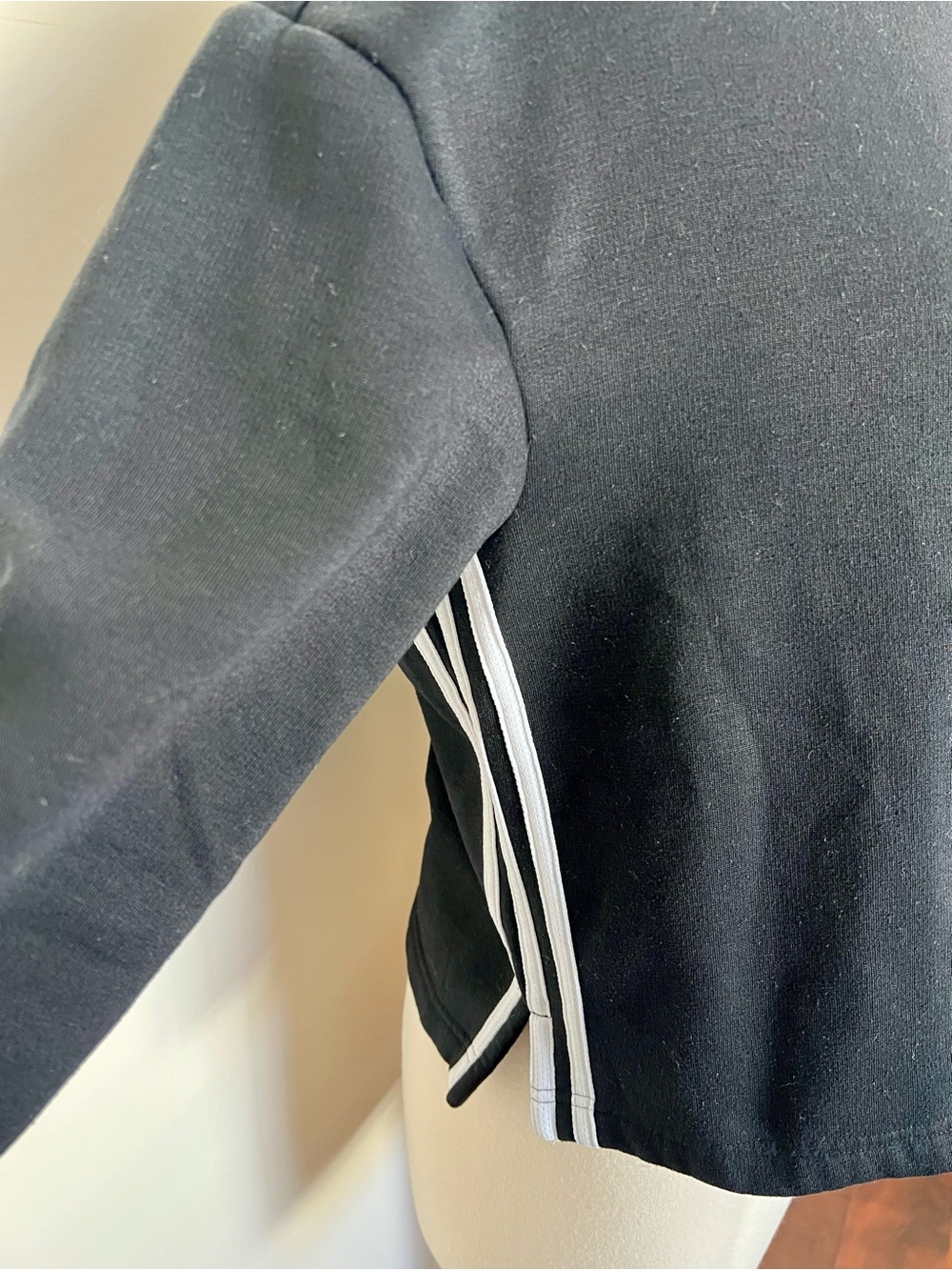Adidas 3-striped black sweatshirt, L - Picture 6 of 14